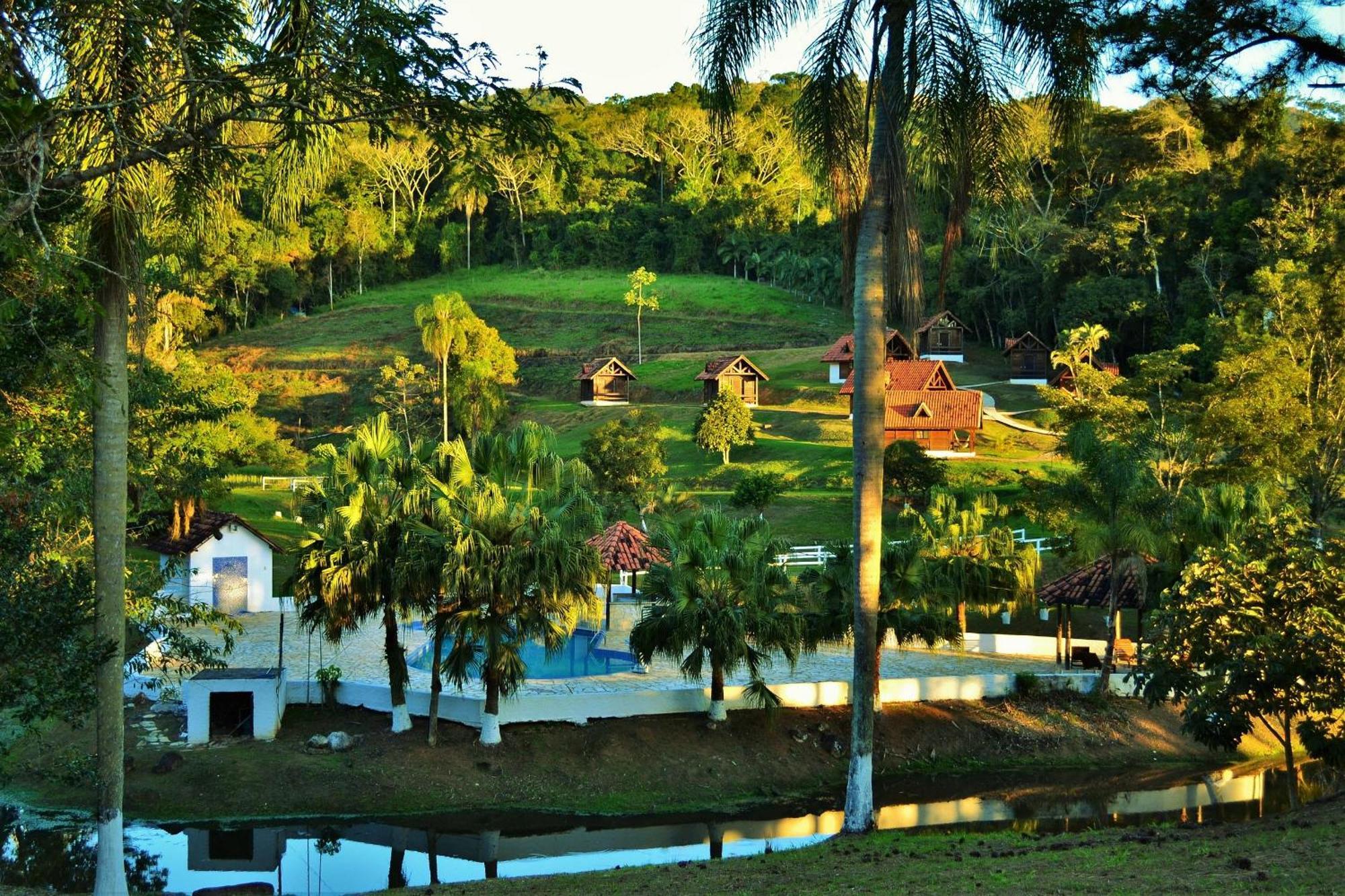 Recanto Das Aguas - Chales No Meio Da Mata Atlantica Eldorado Exterior photo
